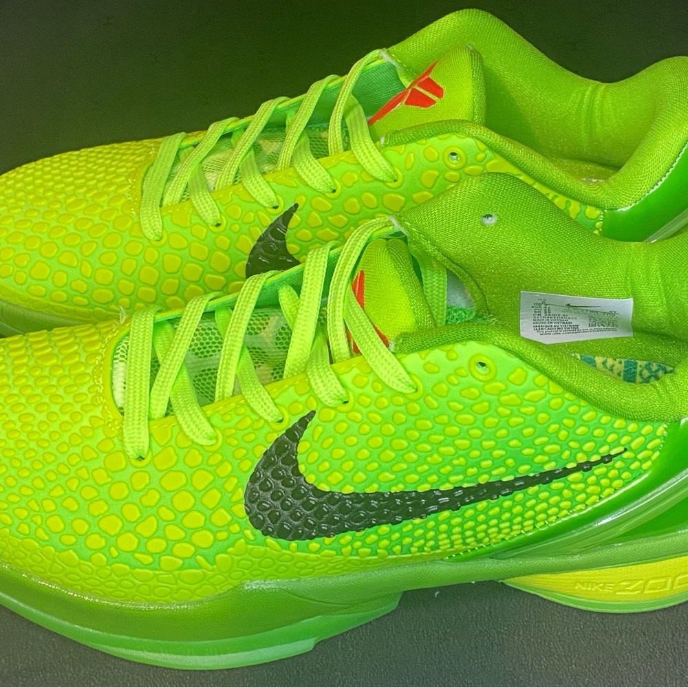 Nike Kobe 6 Protro Grinch Size 8 Men/9.5 women
